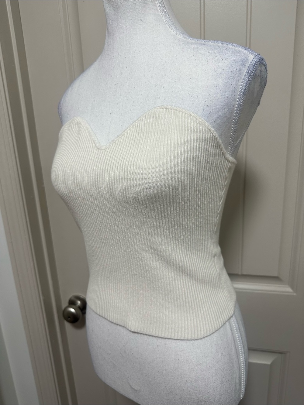 Sweetheart Ribbed Strapless Camisole in Cream - Picture 2 of 5